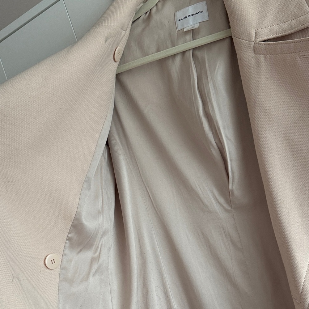 Club Monaco Women's Pale pink Trench Coat - Picture 7 of 15
